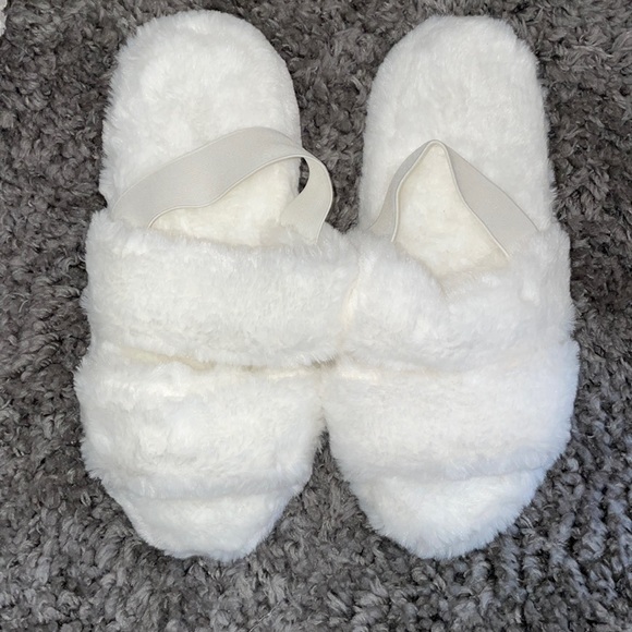 Shoes - White slippers